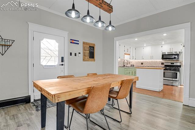 2574 Mount Vernon Street