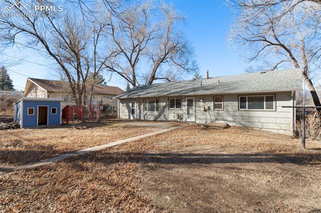 1421 N Circle Drive