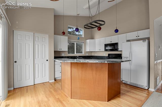 17010 Foxcross Drive