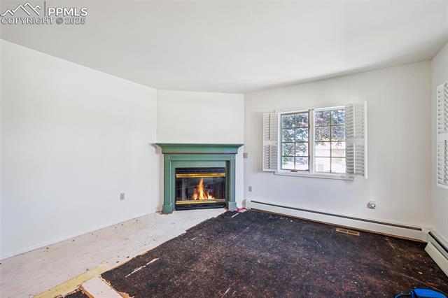 2204 N Cascade Avenue