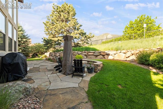 440 Lowick Drive