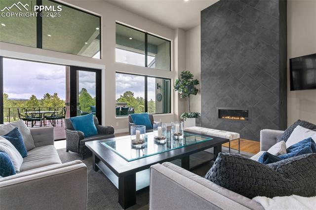 843 Long Timber Lane