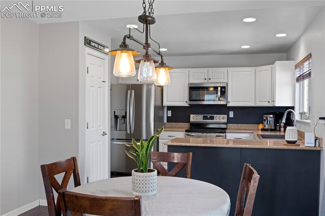 14303 Woodrock Path