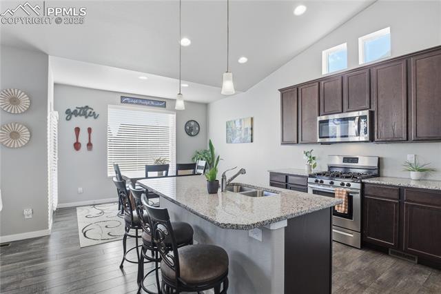 7272 Lewis Clark Trail
