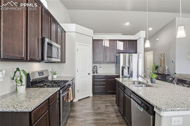 7272 Lewis Clark Trail