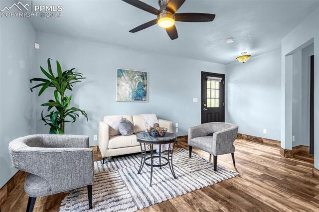 321 Graceland Grove