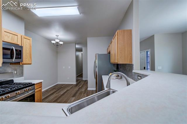 7170 Mount Higgins Heights