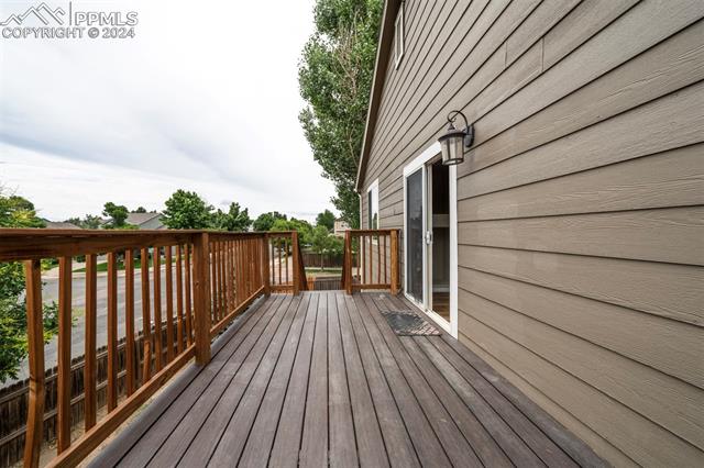 7170 Mount Higgins Heights