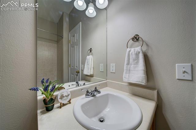 7170 Mount Higgins Heights