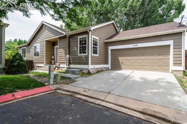 7170 Mount Higgins Heights