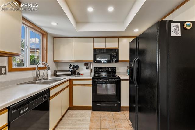 1492 4th Street