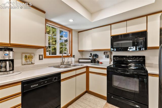 1492 4th Street