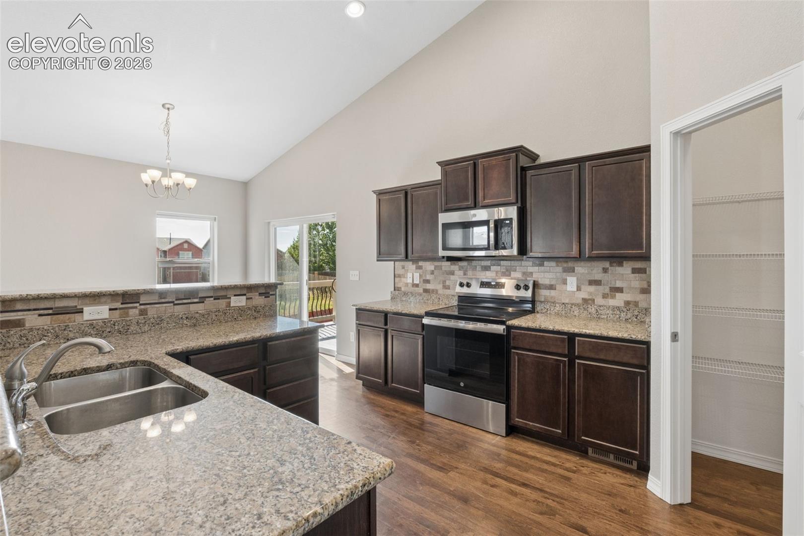6451 Vickie Lane