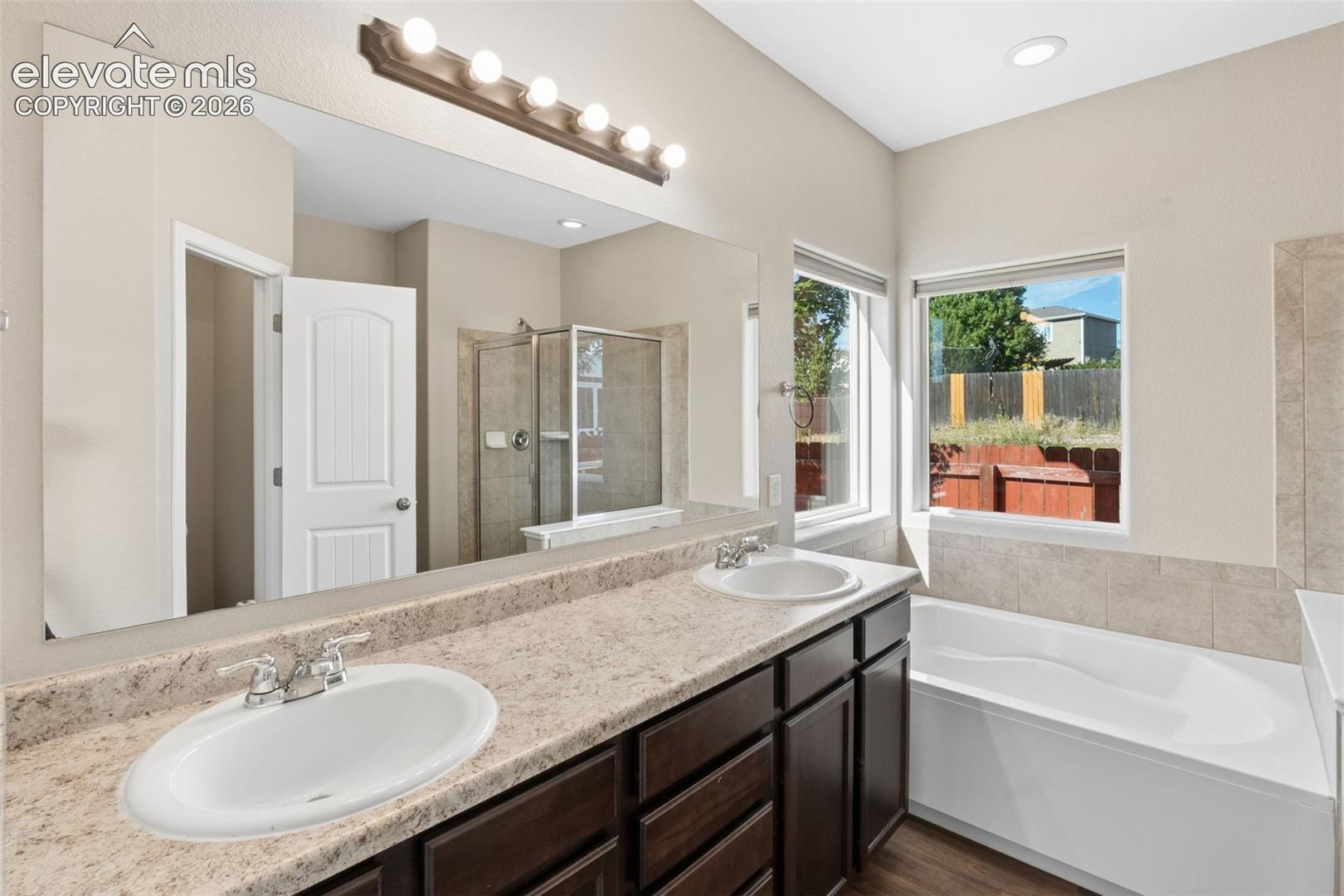 6451 Vickie Lane