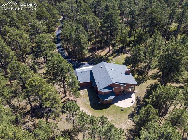 18060 Canterbury Drive