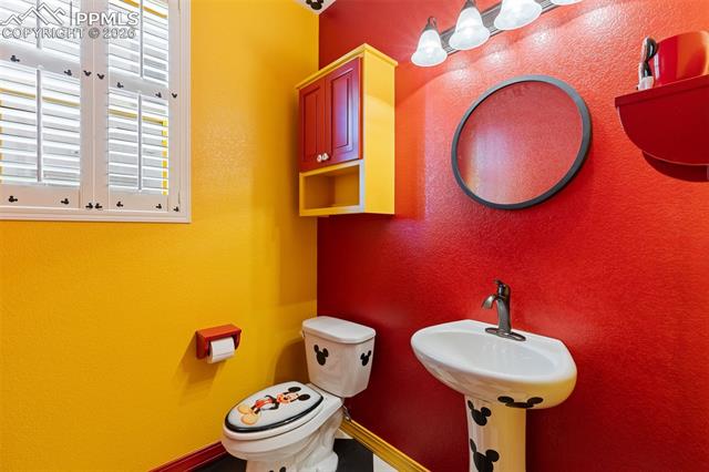 5277 Fraser Valley Lane