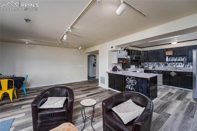 6755 Delmonico Drive 103