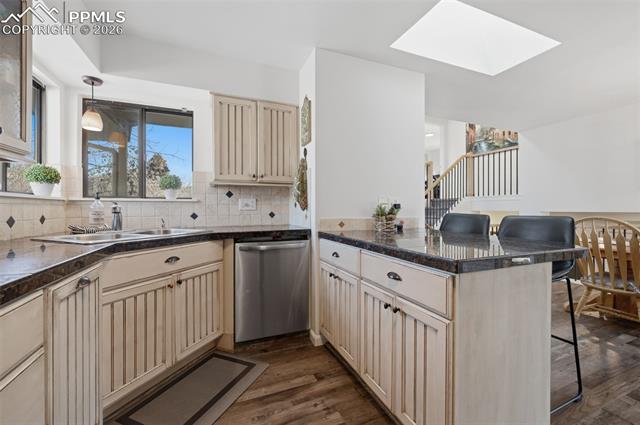 5216 Pony Creek Circle