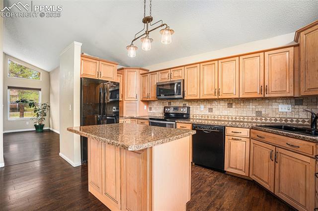 1160 Berglind Road