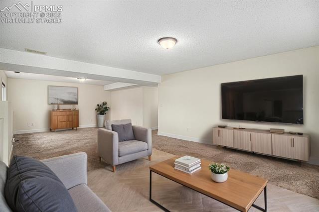 1160 Berglind Road
