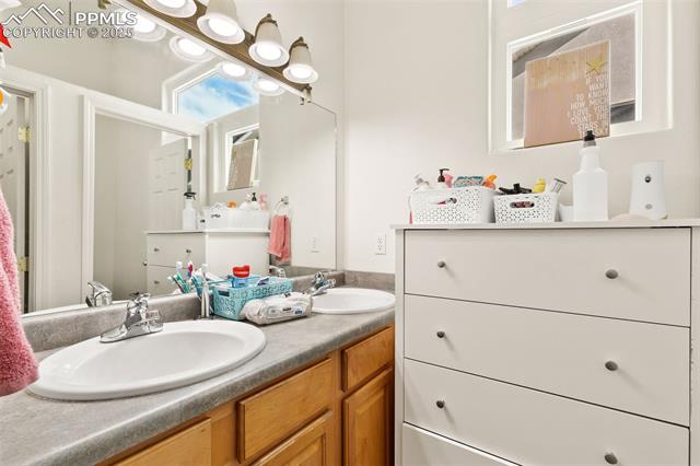 4573 Prestige Point