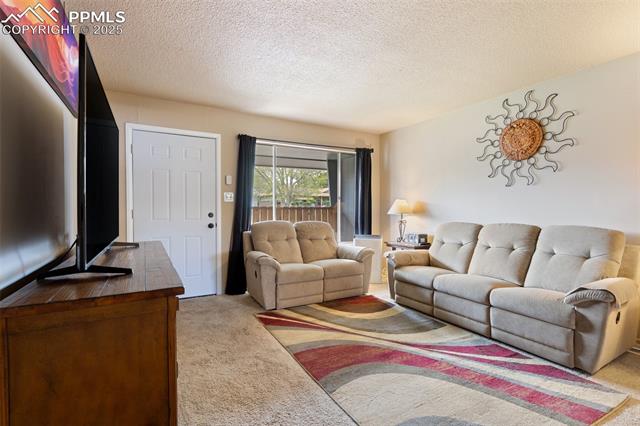370 Kenady Circle