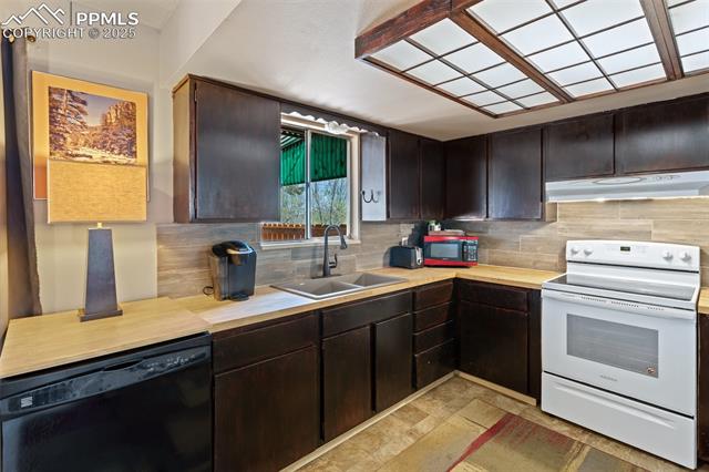 370 Kenady Circle