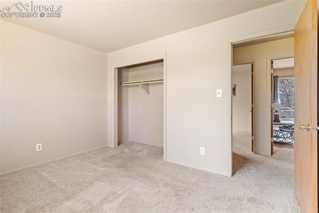 370 Kenady Circle