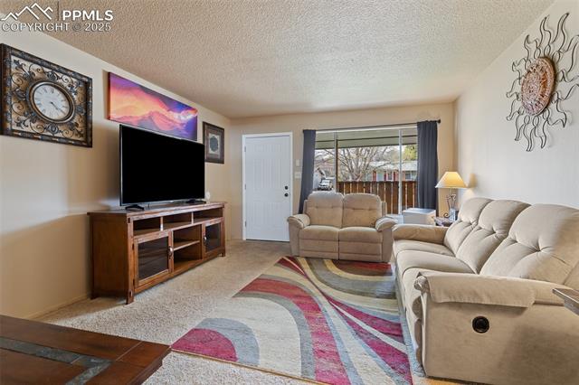 370 Kenady Circle