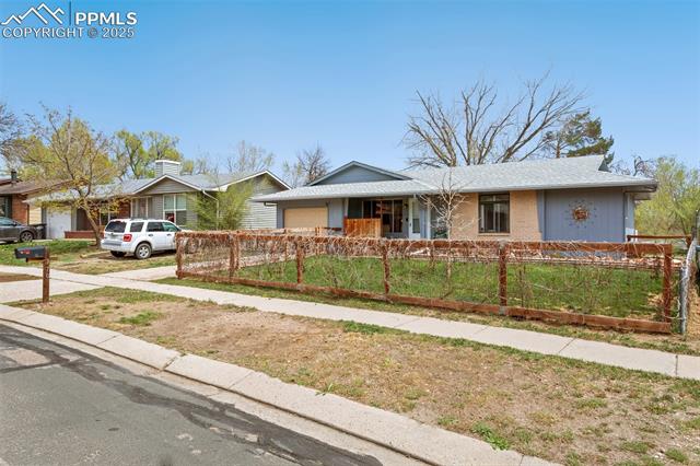 370 Kenady Circle