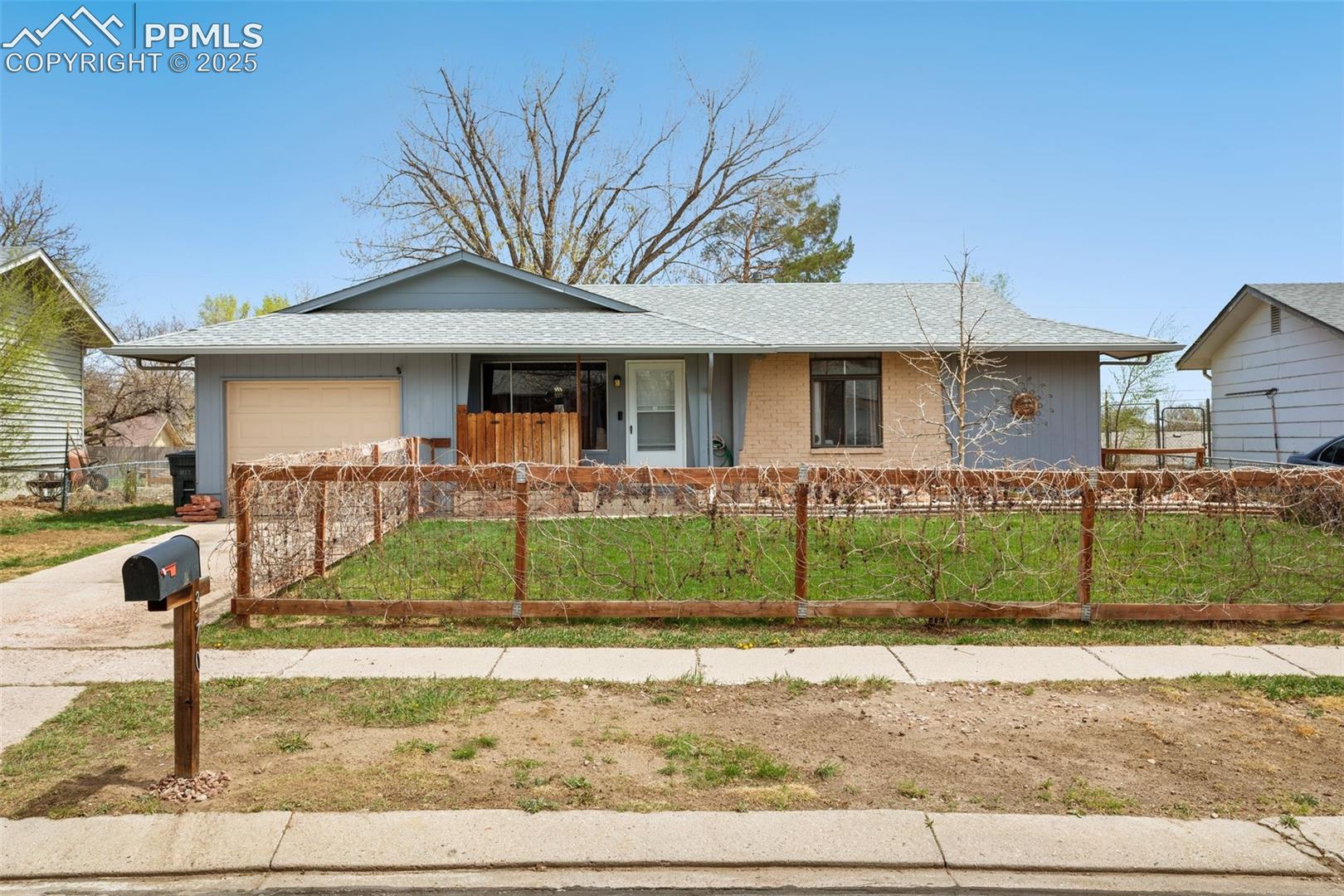 370 Kenady Circle