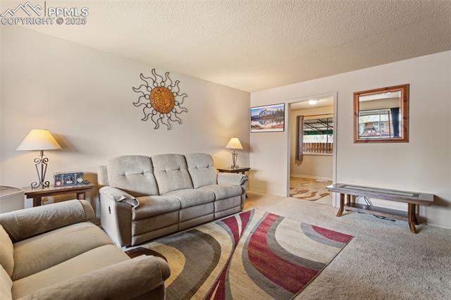 370 Kenady Circle