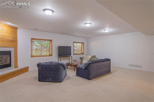 1660 Old Antlers Way