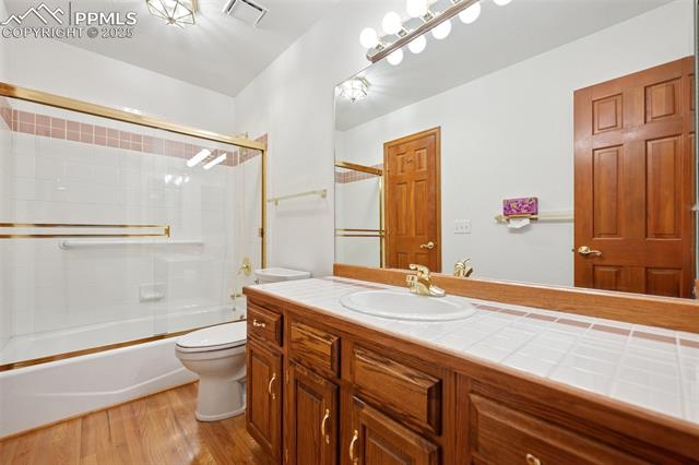 3230 Soaring Bird Circle