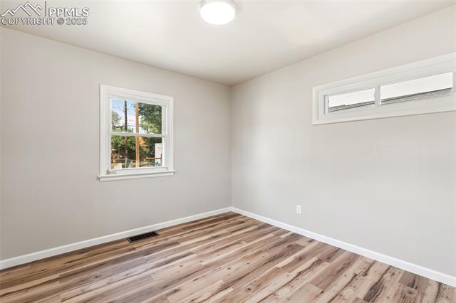 906 S Institute Street