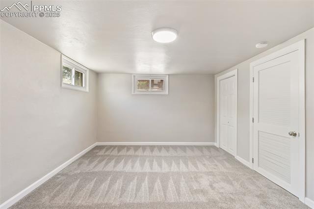 906 S Institute Street