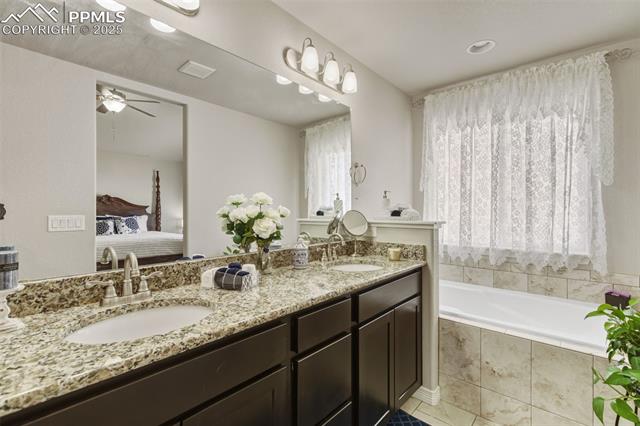 9751 Vistas Park Drive