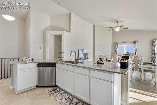 9751 Vistas Park Drive