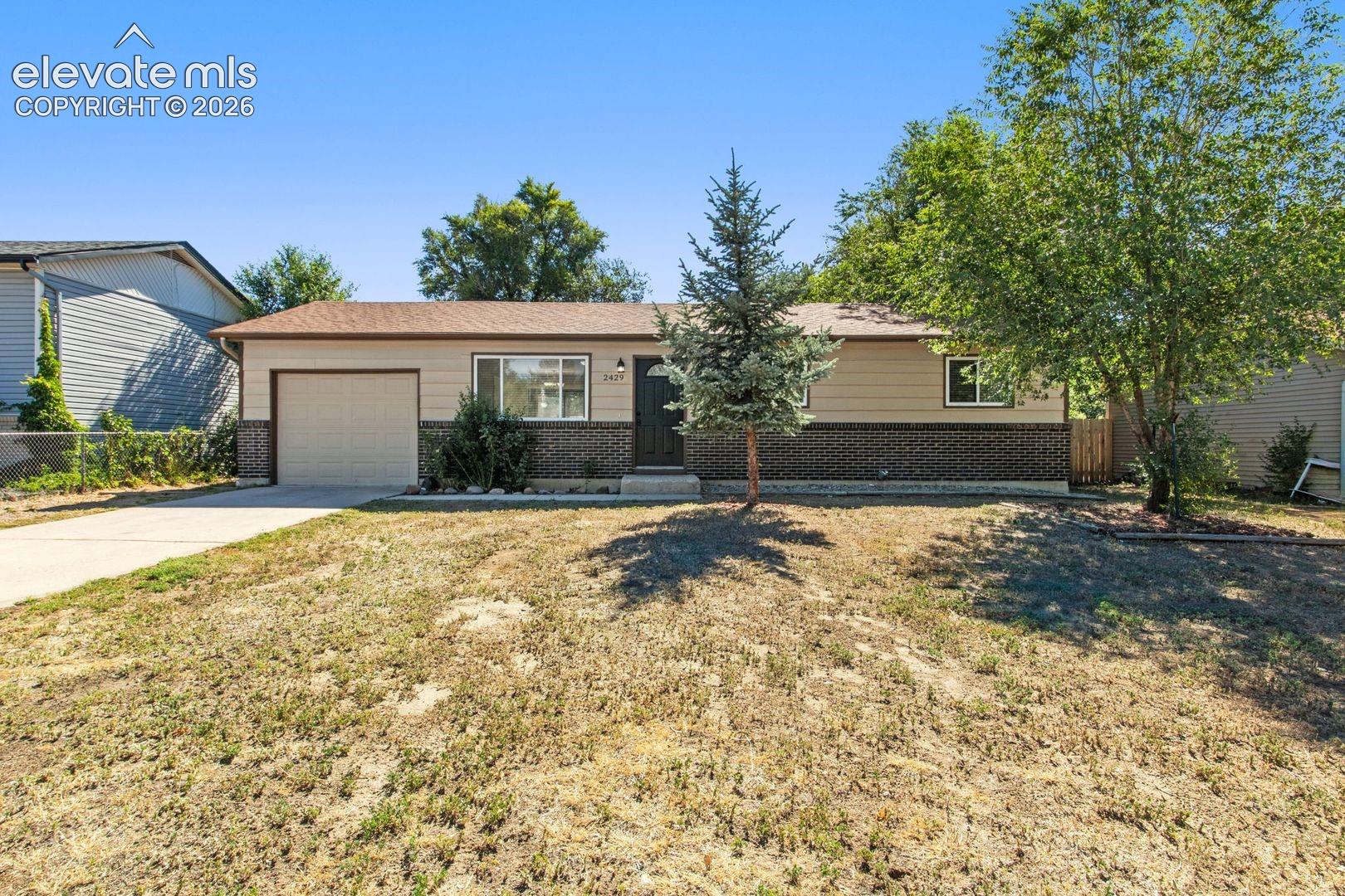 2429 W Anjelina Circle