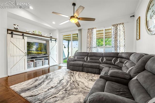 9435 Castle Oaks Drive