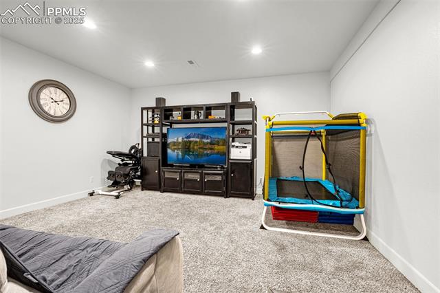 9435 Castle Oaks Drive