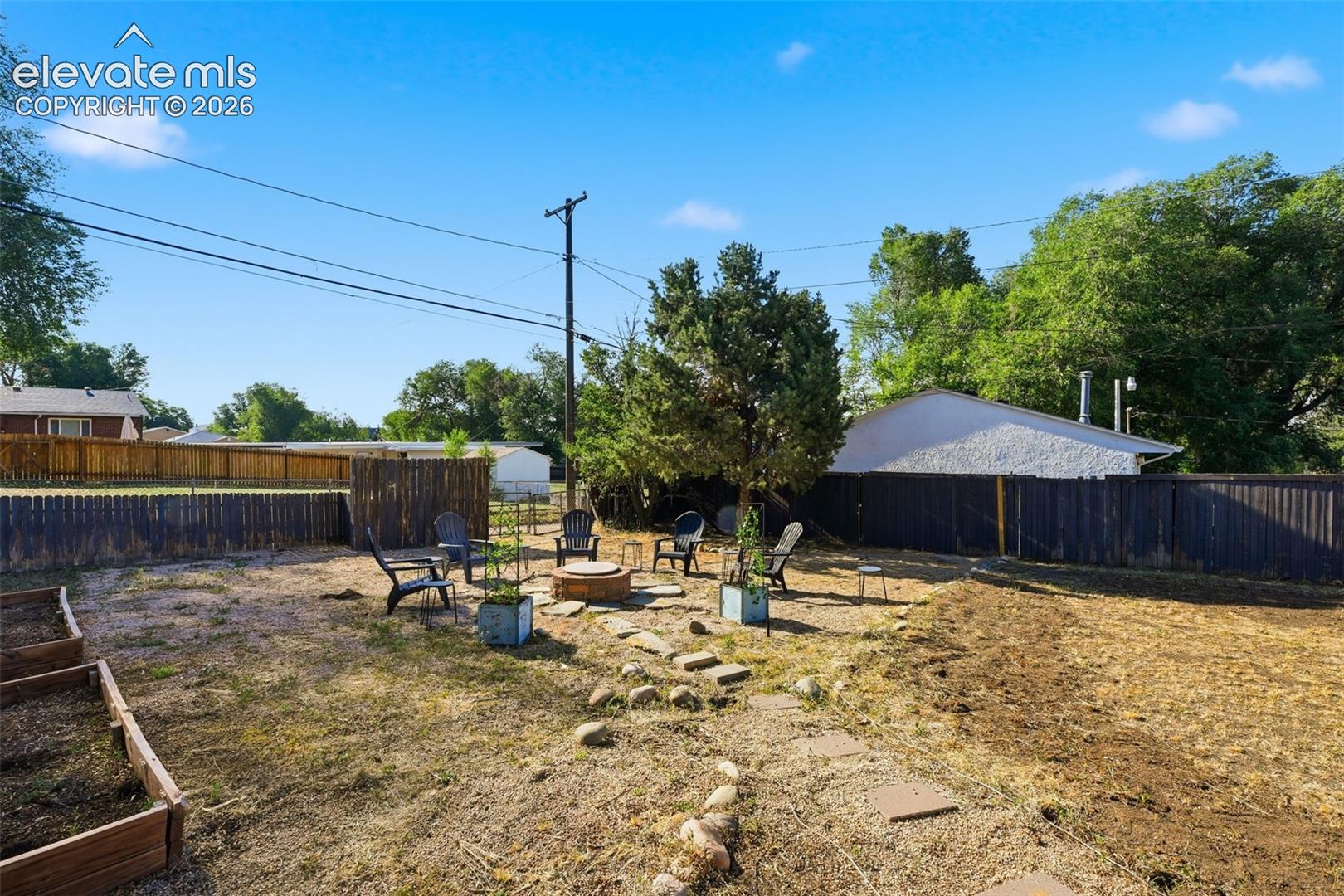 1017 Prairie Road