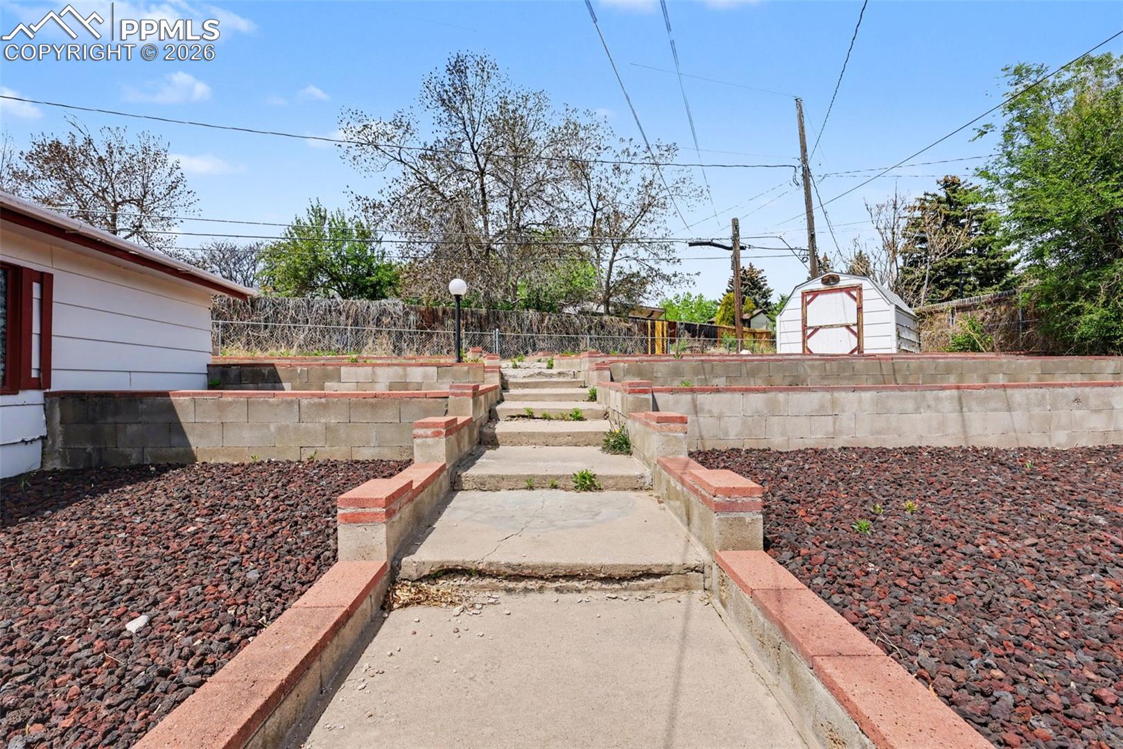 10 N Garo Avenue