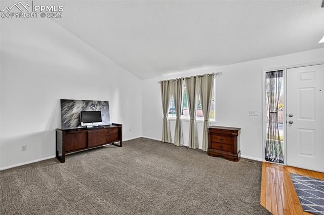 5742 Charlotte Parkway