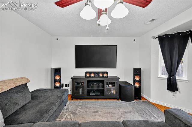 5742 Charlotte Parkway