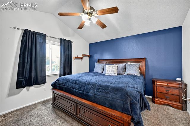 5742 Charlotte Parkway