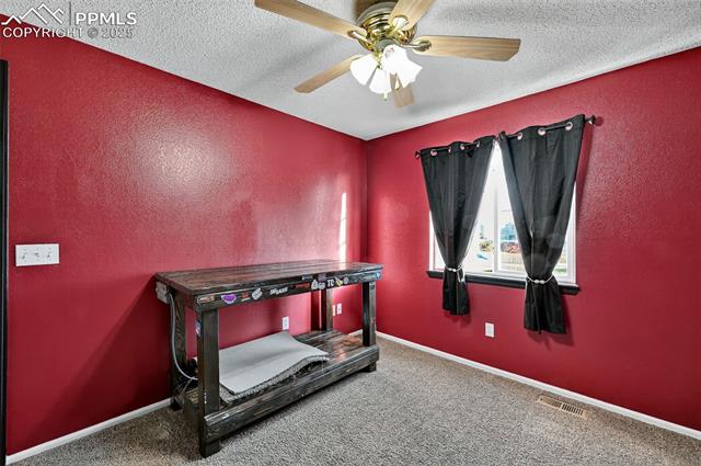 5742 Charlotte Parkway