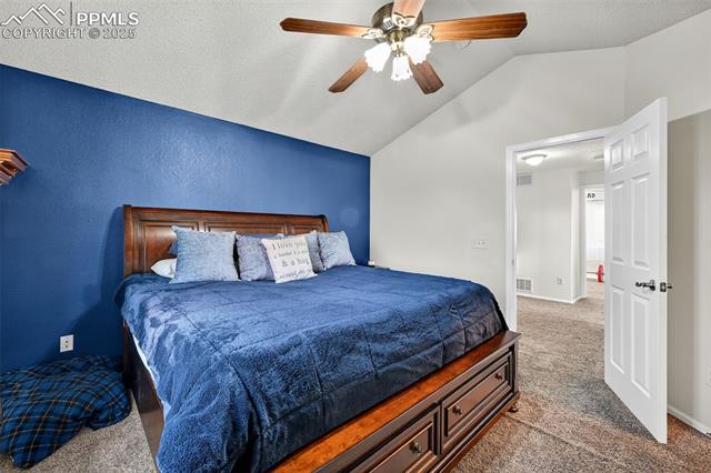 5742 Charlotte Parkway