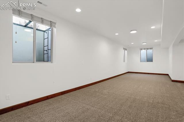 2933 Cathedral Park View