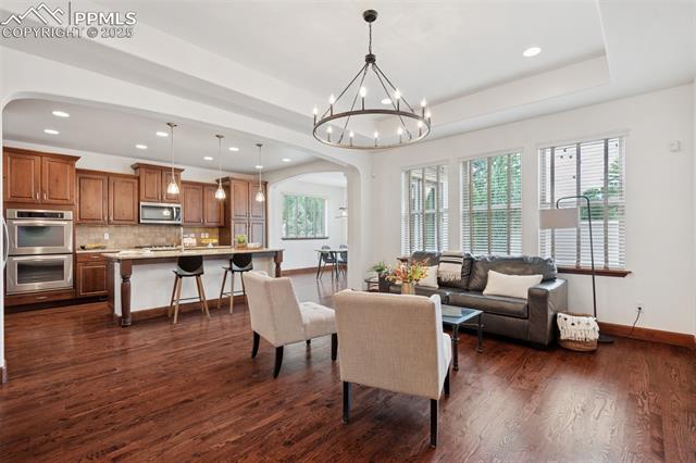 2933 Cathedral Park View